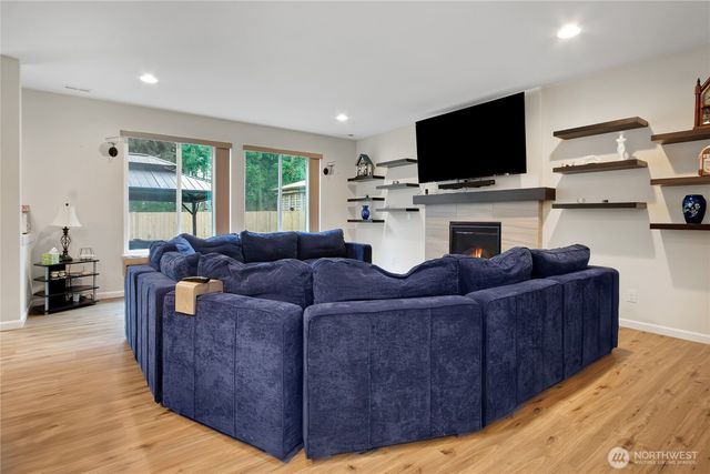 19011 106th Avenue Ct E, Puyallup, WA 98374