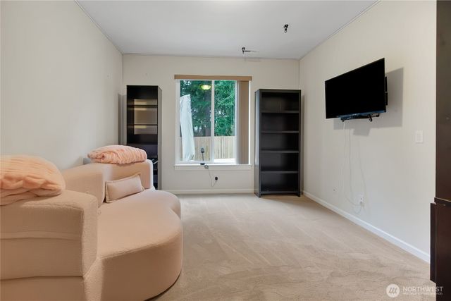 19011 106th Avenue Ct E, Puyallup, WA 98374