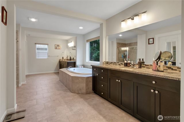 19011 106th Avenue Ct E, Puyallup, WA 98374