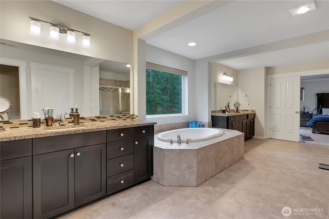 19011 106th Avenue Ct E, Puyallup, WA 98374