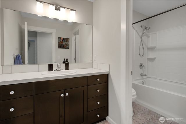 19011 106th Avenue Ct E, Puyallup, WA 98374