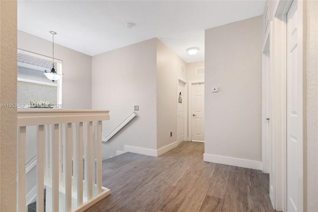 11287 NW 43rd Ter, Doral, FL 33178