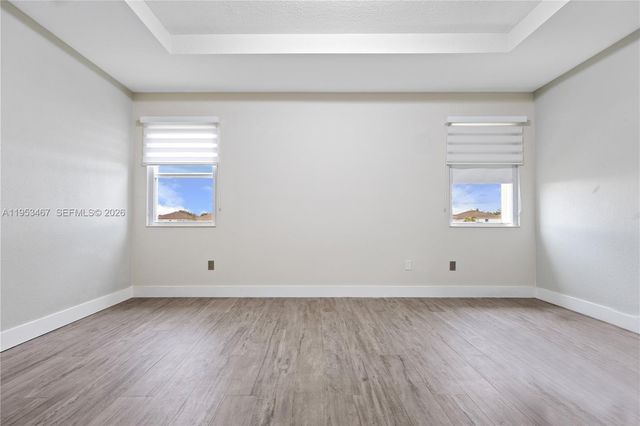 11287 NW 43rd Ter, Doral, FL 33178