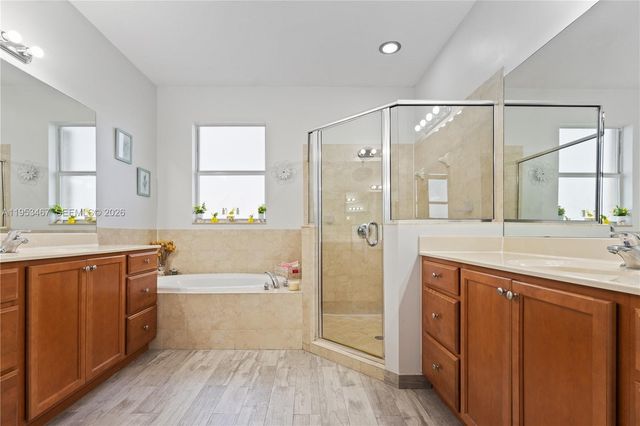 11287 NW 43rd Ter, Doral, FL 33178