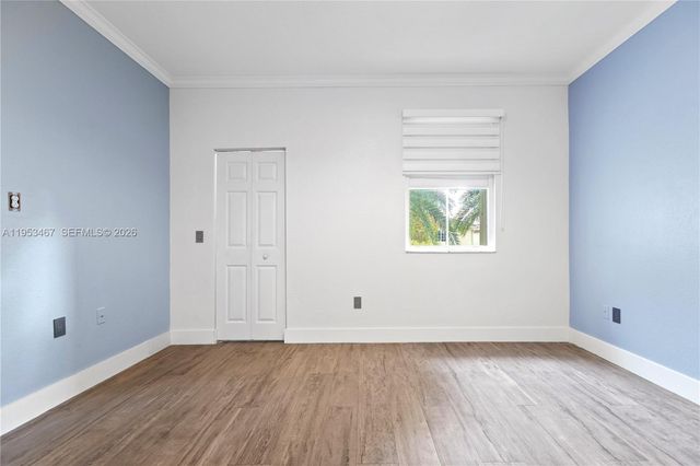 11287 NW 43rd Ter, Doral, FL 33178