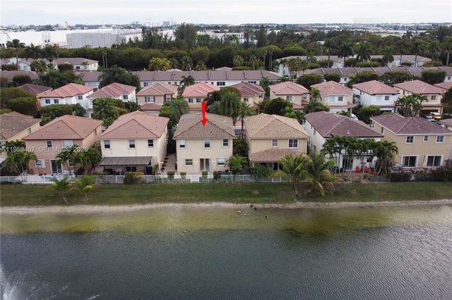 11287 NW 43rd Ter, Doral, FL 33178