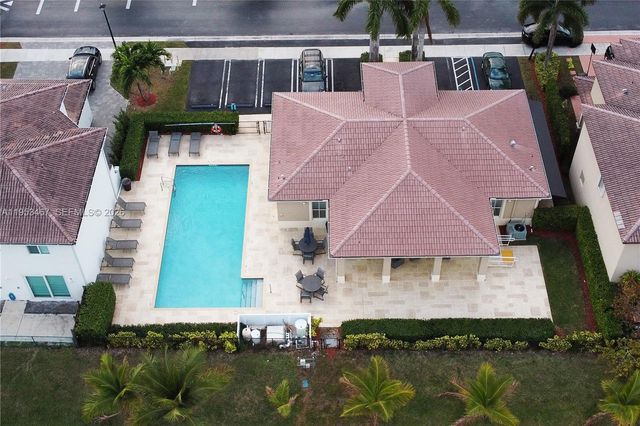 11287 NW 43rd Ter, Doral, FL 33178