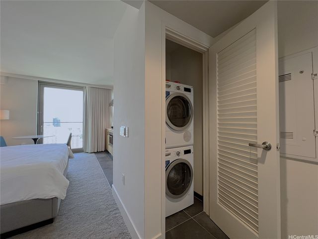 1390 Kapiolani Boulevard 3203, Honolulu, HI 96814