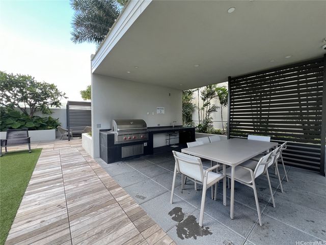 1390 Kapiolani Boulevard 3203, Honolulu, HI 96814