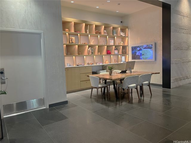 1390 Kapiolani Boulevard 3203, Honolulu, HI 96814
