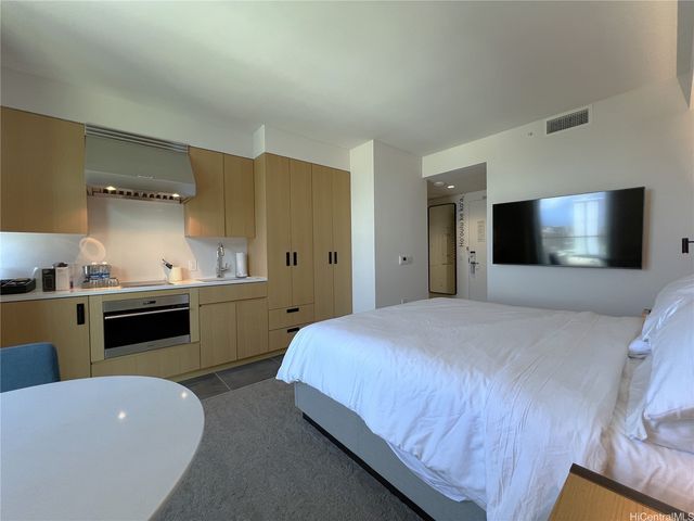1390 Kapiolani Boulevard 3203, Honolulu, HI 96814