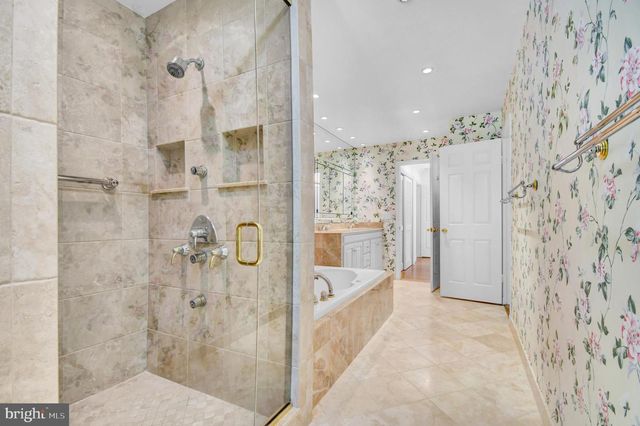 10936 MARTINGALE CT, Potomac, MD 20854
