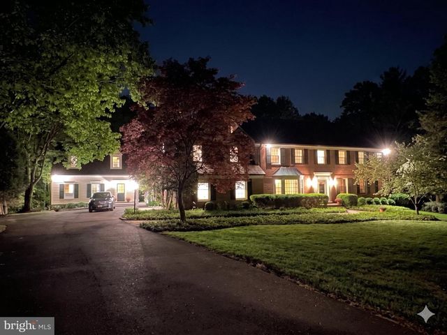 10936 MARTINGALE CT, Potomac, MD 20854