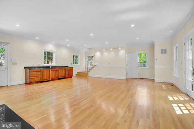 10936 MARTINGALE CT, Potomac, MD 20854