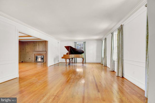10936 MARTINGALE CT, Potomac, MD 20854