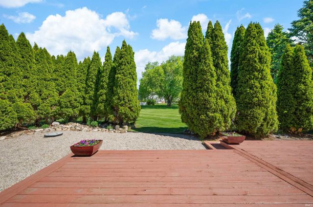 14677 Lindy Drive, Granger, IN 46530