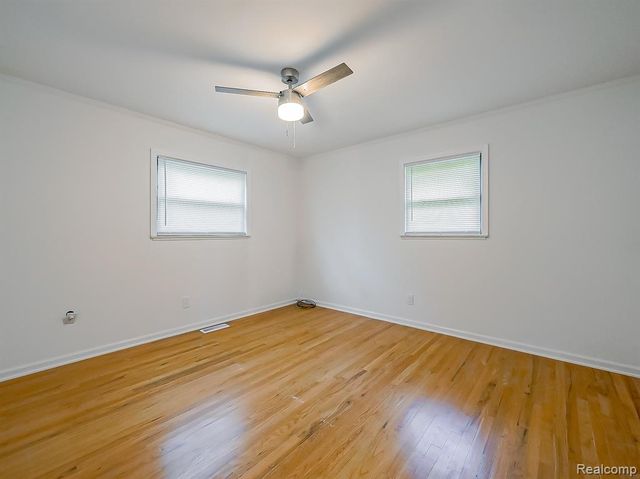7580 Thornwood Street, Canton, MI 48187