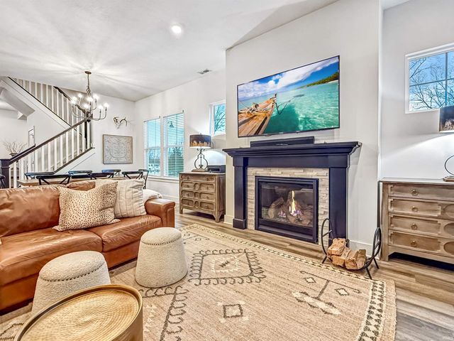 1638 Treeline Drive, West Lafayette, IN 47906