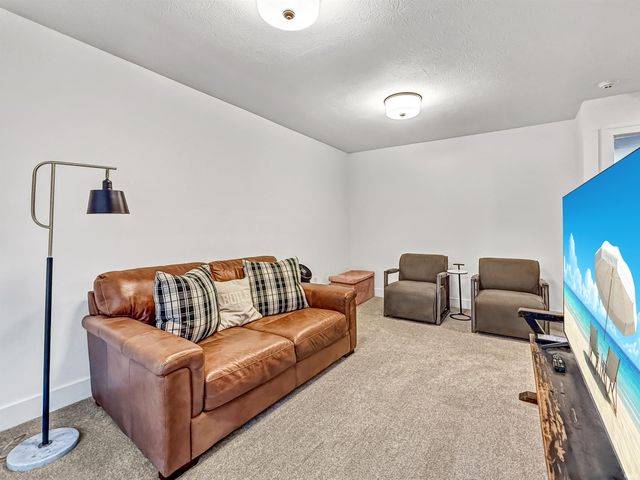 1638 Treeline Drive, West Lafayette, IN 47906