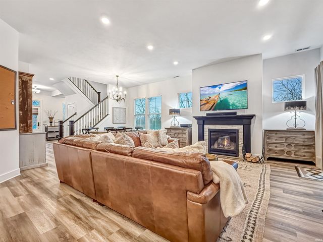 1638 Treeline Drive, West Lafayette, IN 47906