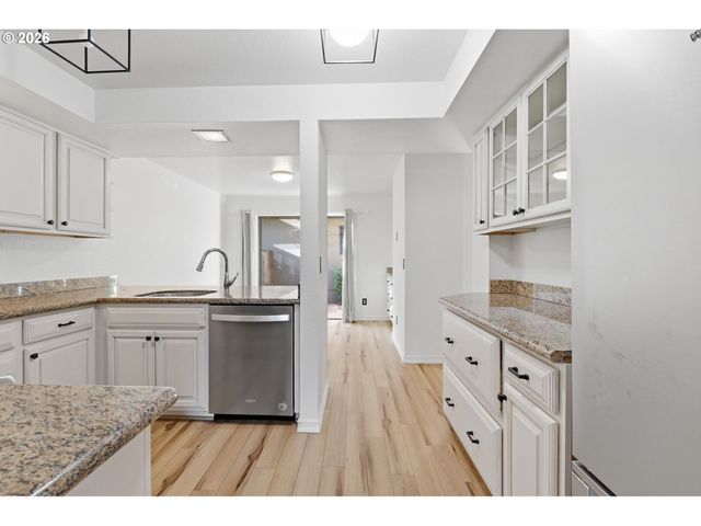 14547 Ne STANTON Ct, Portland, OR 97230