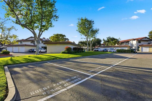 926 Lupine Hills 17, Vista, CA 92081