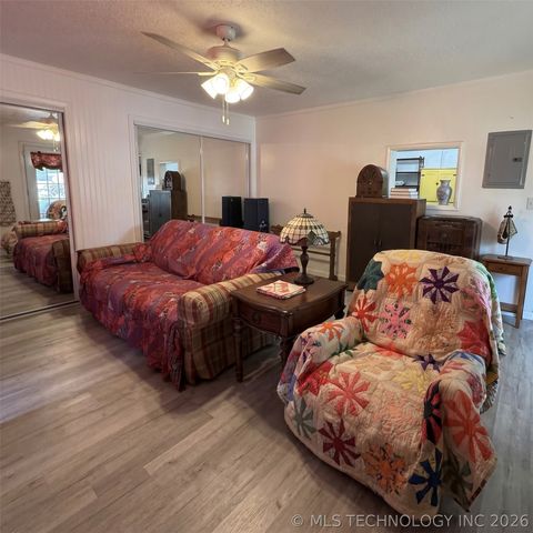 501 High Street, Eufaula, OK 74432