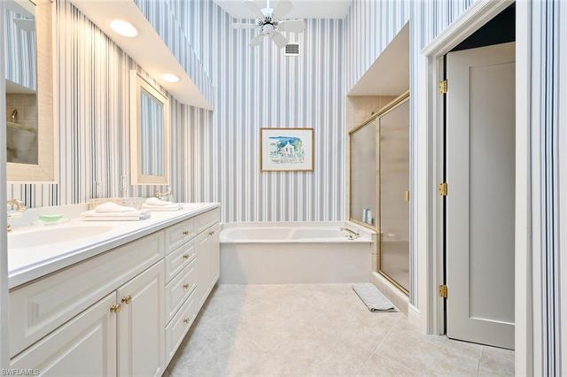 6631 Trident WAY D-3, Naples, FL 34108