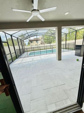 2410 AVIAN LOOP, Kissimmee, FL 34741