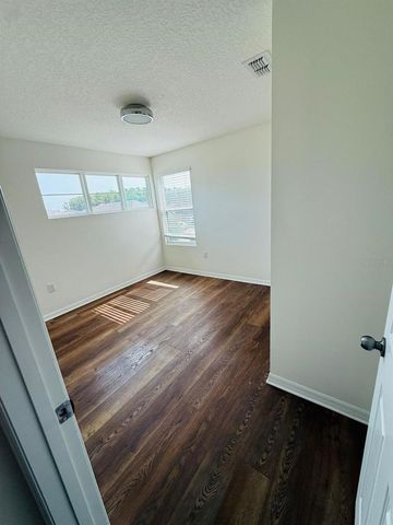 2410 AVIAN LOOP, Kissimmee, FL 34741