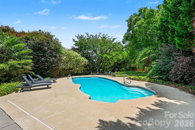 2442 Smith Cove Road, Denver, NC 28037