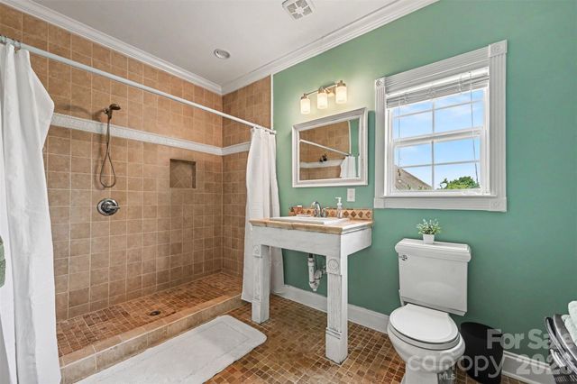 2442 Smith Cove Road, Denver, NC 28037