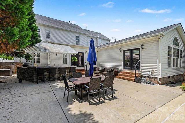 2442 Smith Cove Road, Denver, NC 28037