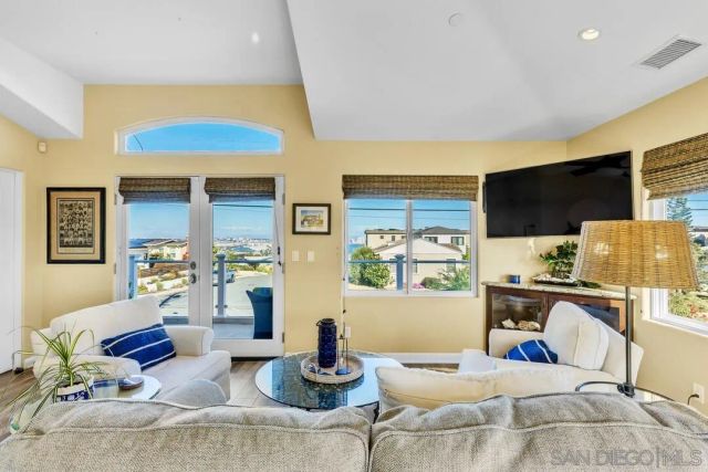1188 Concord, San Diego, CA 92106