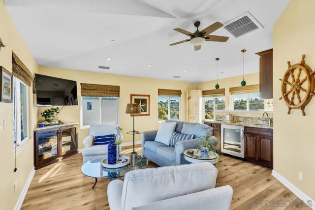 1188 Concord, San Diego, CA 92106
