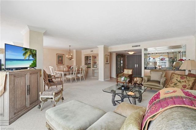 4401 Gulf Shore BLVD N 1206, Naples, FL 34103