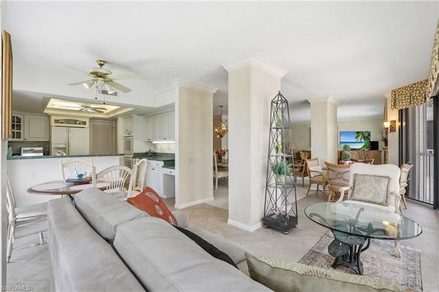 4401 Gulf Shore BLVD N 1206, Naples, FL 34103