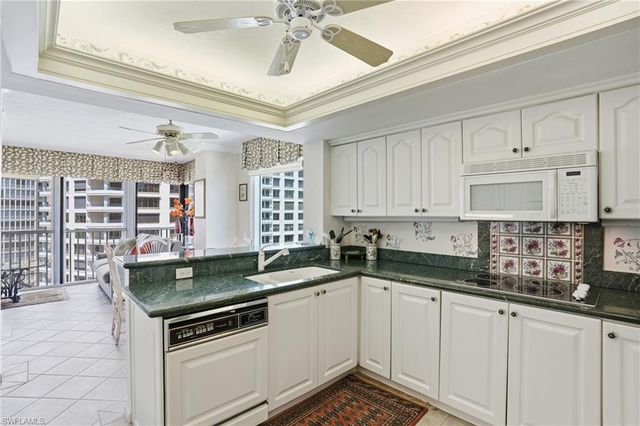 4401 Gulf Shore BLVD N 1206, Naples, FL 34103