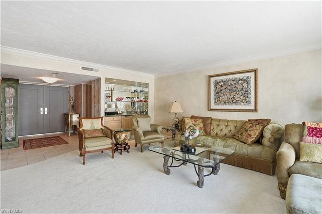 4401 Gulf Shore BLVD N 1206, Naples, FL 34103