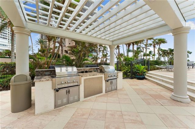4401 Gulf Shore BLVD N 1206, Naples, FL 34103
