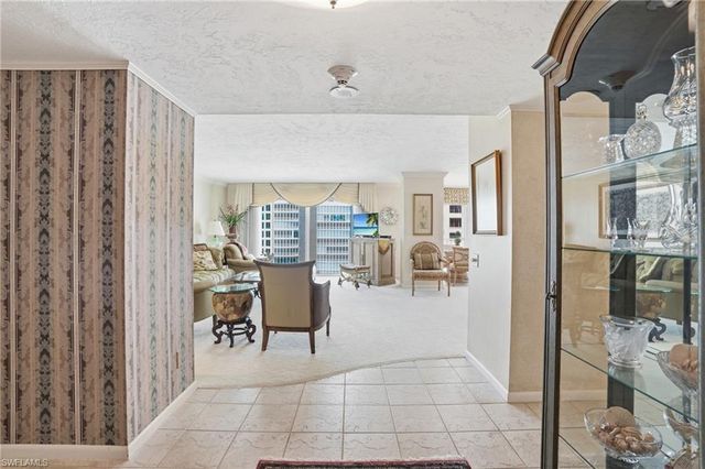 4401 Gulf Shore BLVD N 1206, Naples, FL 34103