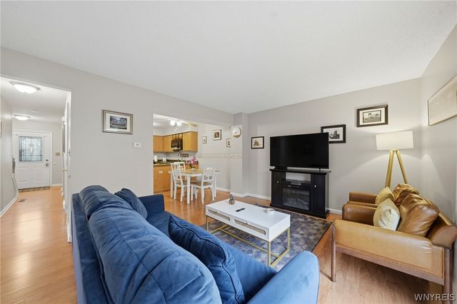 307 King Peterson Road, Buffalo, NY 14204