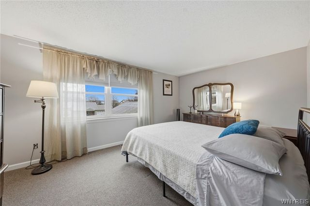 307 King Peterson Road, Buffalo, NY 14204