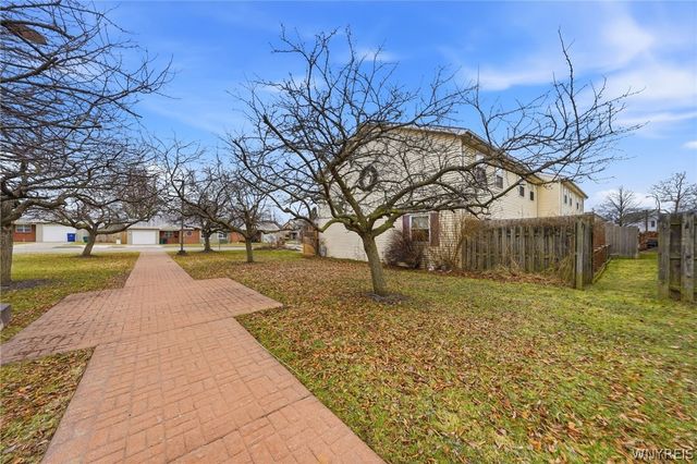 307 King Peterson Road, Buffalo, NY 14204