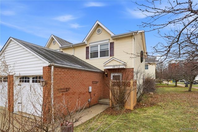 307 King Peterson Road, Buffalo, NY 14204