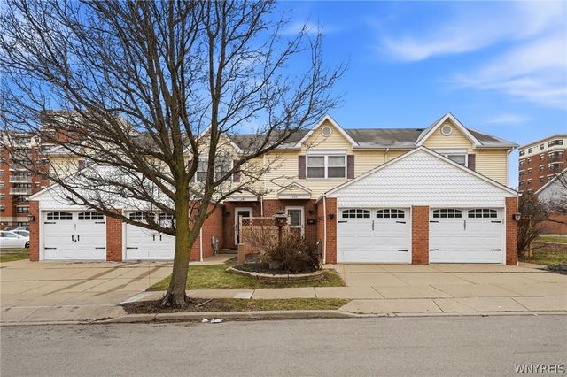 307 King Peterson Road, Buffalo, NY 14204