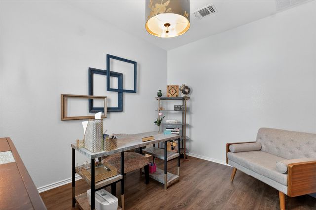 7332 Fall Ray DR, Del Valle, TX 78617
