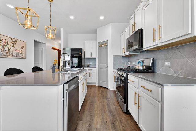 7332 Fall Ray DR, Del Valle, TX 78617
