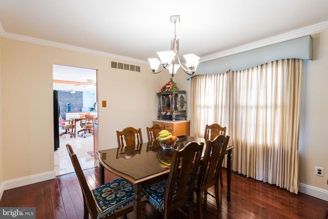 2 DANBRIDGE DRIVE, Horsham, PA 19044