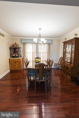 2 DANBRIDGE DRIVE, Horsham, PA 19044